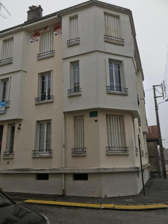 Maison du Bonheur l Art de vivre à la française Sainte-Savine Esterno foto
